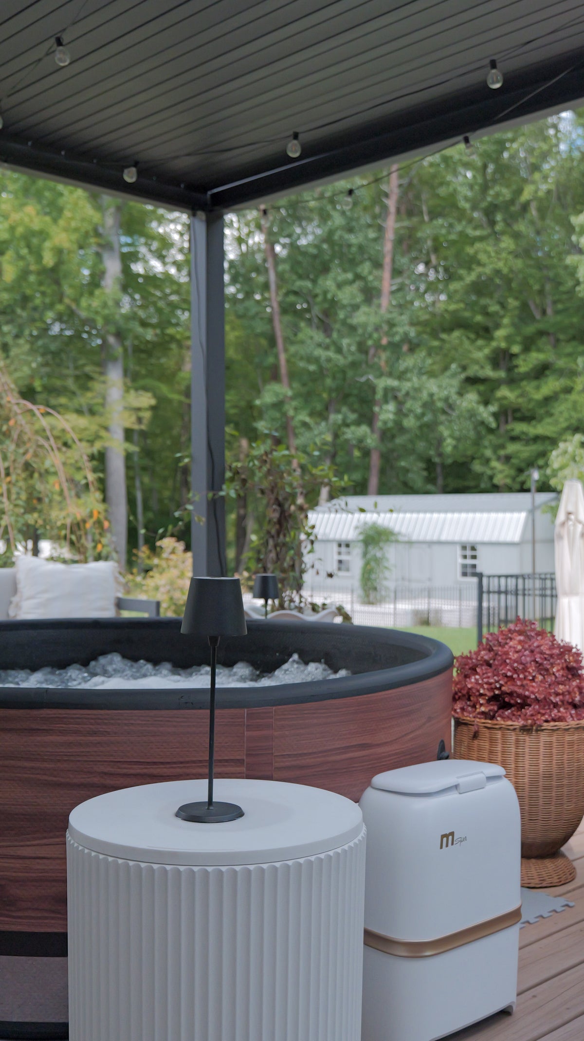Wi-Fi Mspa VERTO DUET-ECO udendørs spa til 6 personer