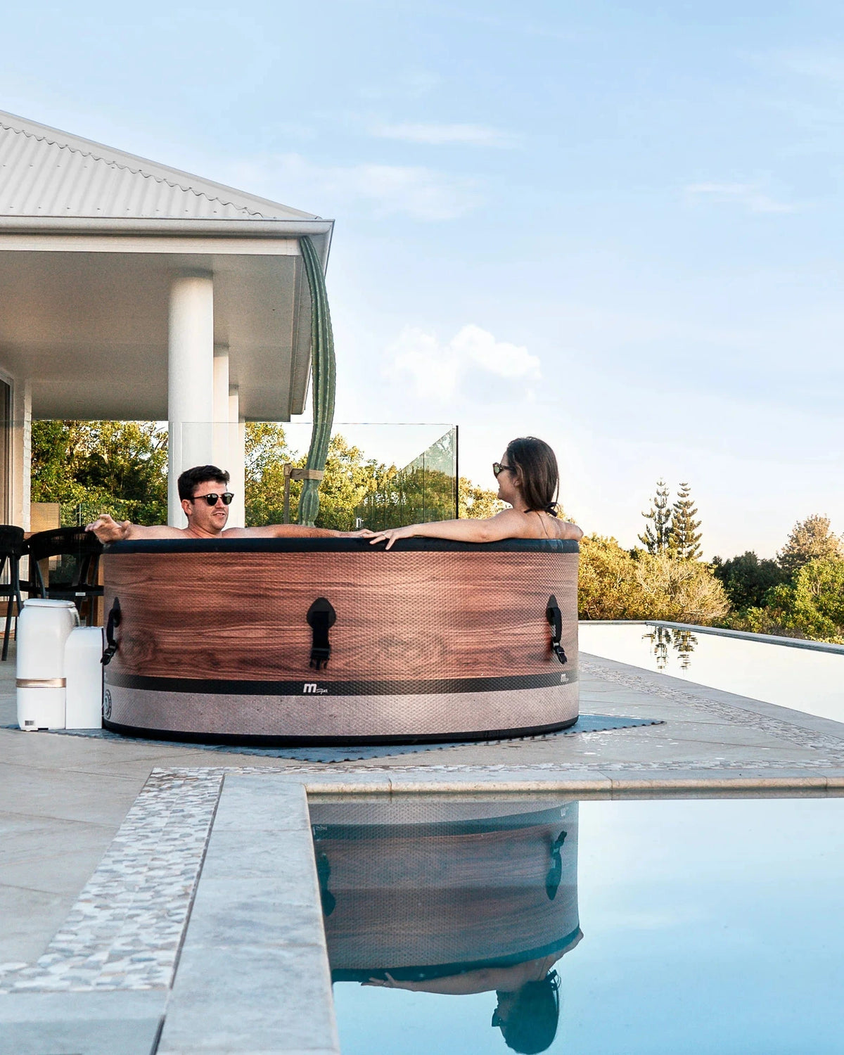 Wi-Fi Mspa VERTO DUET-ECO udendørs spa til 6 personer